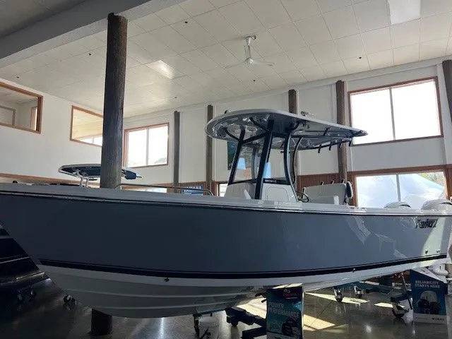 Slide: The Image of Parker Marine 2600 Center Console 2025 - 29