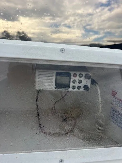 Slide: The Image of Wellcraft 190 CCF 1995 - 10