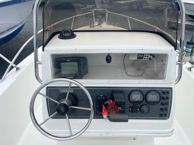 Slide: The Image of Wellcraft 190 CCF 1995 - 9