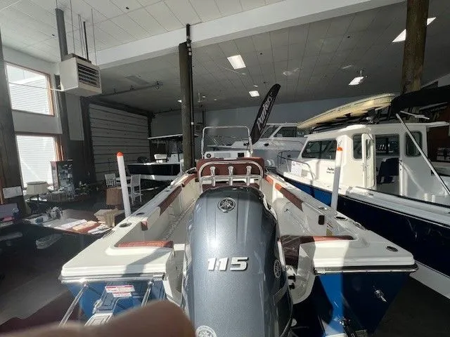 Slide: The Image of Parker Marine 180 Coastal Elite 2026 - 7