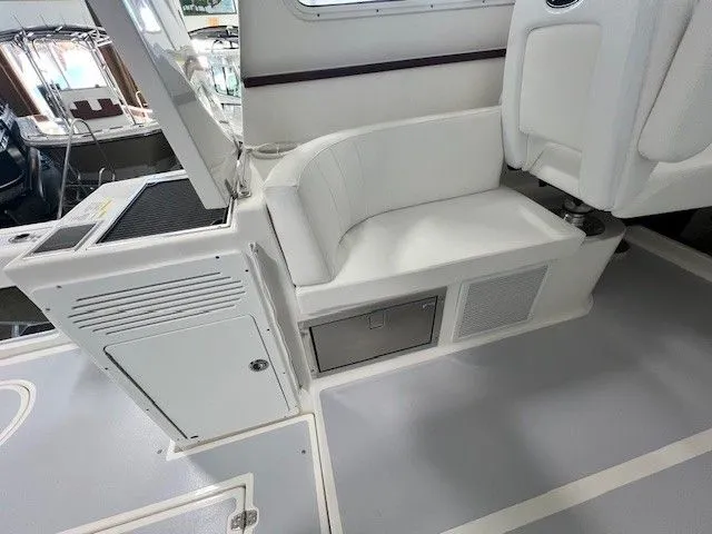 Slide: The Image of North Coast 315 HT 2026 - 19