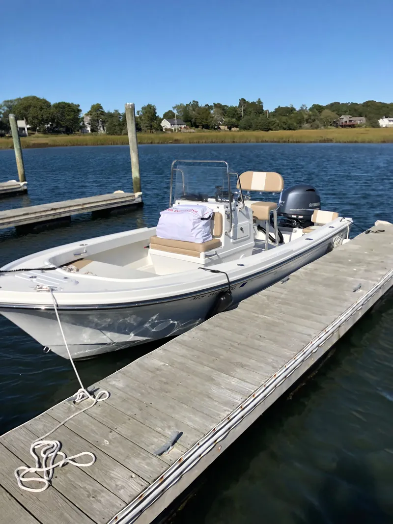 The Image of Parker Marine 1801 Center Console 2018 - 1