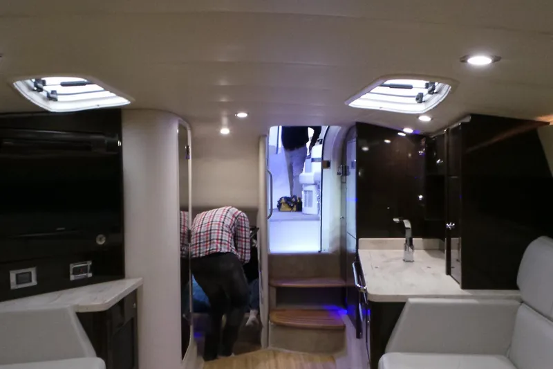 Slide: The Image of Interior of 2017 Formula 400 Super Sport yacht, featuring modern design and luxurious amenities. - 4