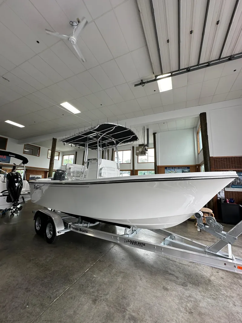 Slide: The Image of Parker Marine 21 Special Edition 2025 - 4