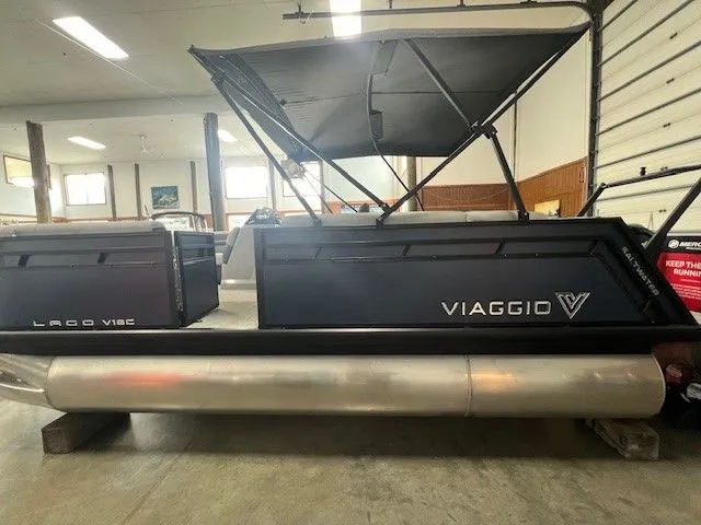 Slide: The Image of Viaggio lago v18c 2025 - 9