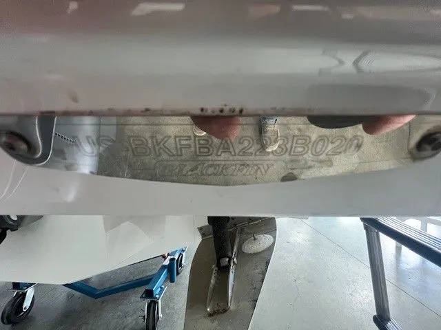 Slide: The Image of Blackfin 272 CC 2020 - 19