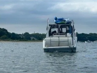 Slide: The Image of Cutwater C-24 2016 - 12