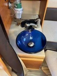 Slide: The Image of Cutwater C-24 2016 - 3