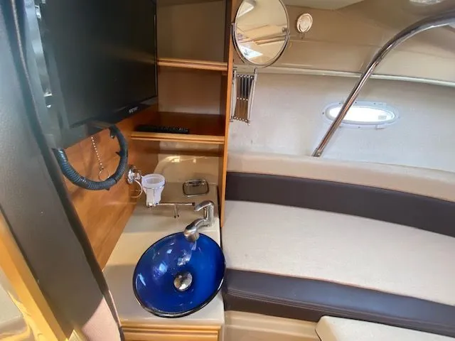 Slide: The Image of Cutwater C-24 2016 - 66