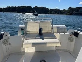 Slide: The Image of Cutwater C-24 2016 - 7