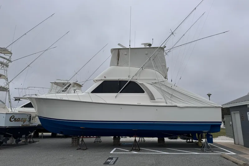 Slide: The Image of 2011 Henriques 42 Flybridge boat on stands, ready for maintenance. - 27
