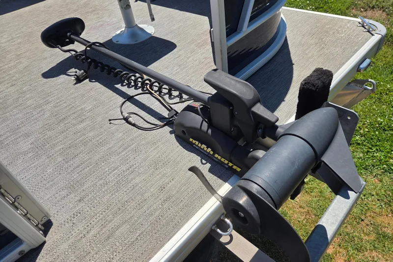 Slide: The Image of Trolling motor on 2021 Godfrey Sweetwater 1880 FX pontoon boat deck. - 17