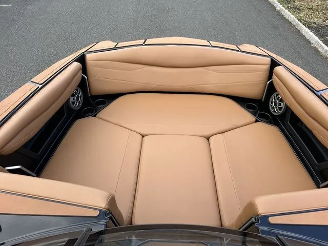 Slide: The Image of Axis Wake Research A225 2023 - 9