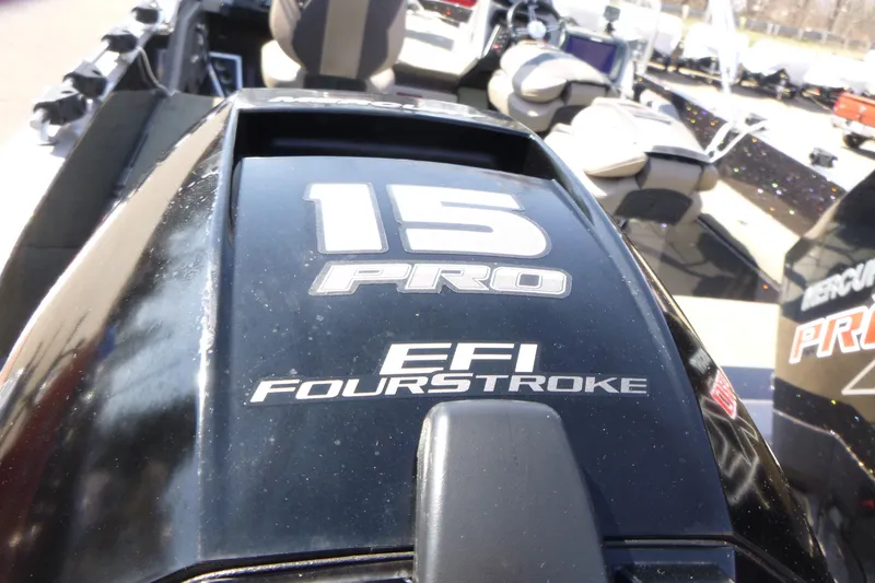 Slide: The Image of 2019 Ranger 620FS Fisherman boat with 15 Pro EFI FourStroke engine. - 20