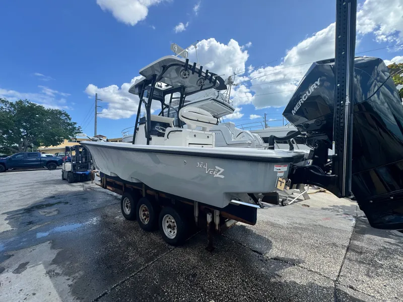 Slide: The Image of SeaVee 270 Z 2023 - 106