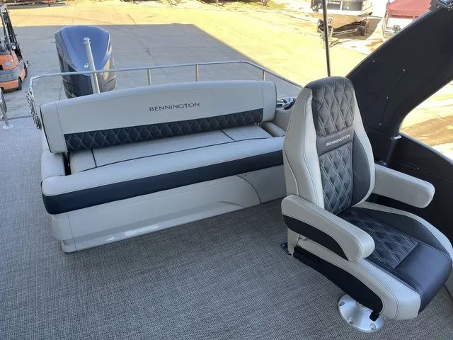 Slide: The Image of Bennington 25 QXSBAX1 2019 - 10