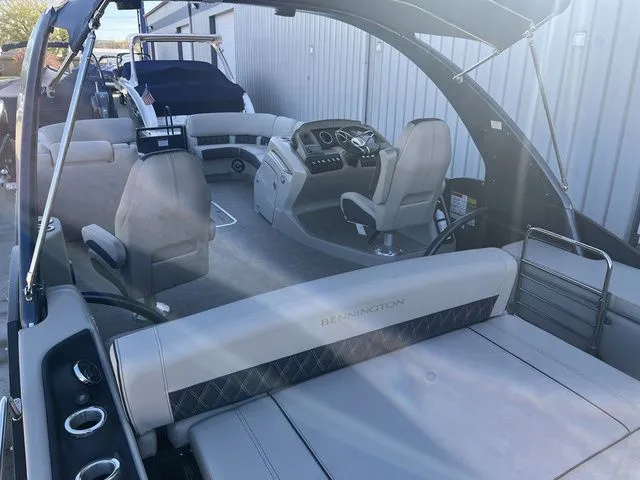 Slide: The Image of Bennington 25 QXSBAX1 2019 - 14