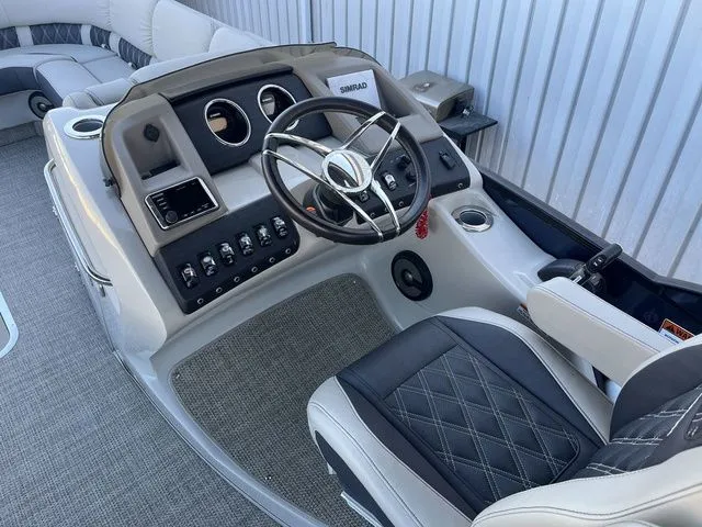 Slide: The Image of Bennington 25 QXSBAX1 2019 - 8