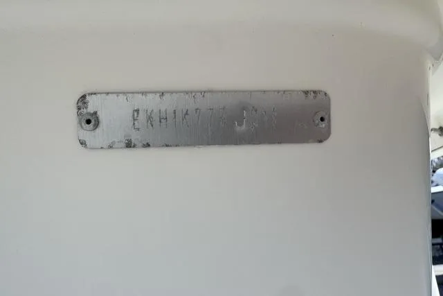 Slide: The Image of Metal identification plate on 2011 Carolina Skiff 218 DLV boat. - 13