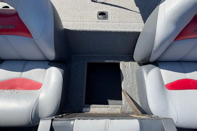 Slide: The Image of 2011 Tracker Pro Team 175 TXW boat seats with storage compartment. - 13