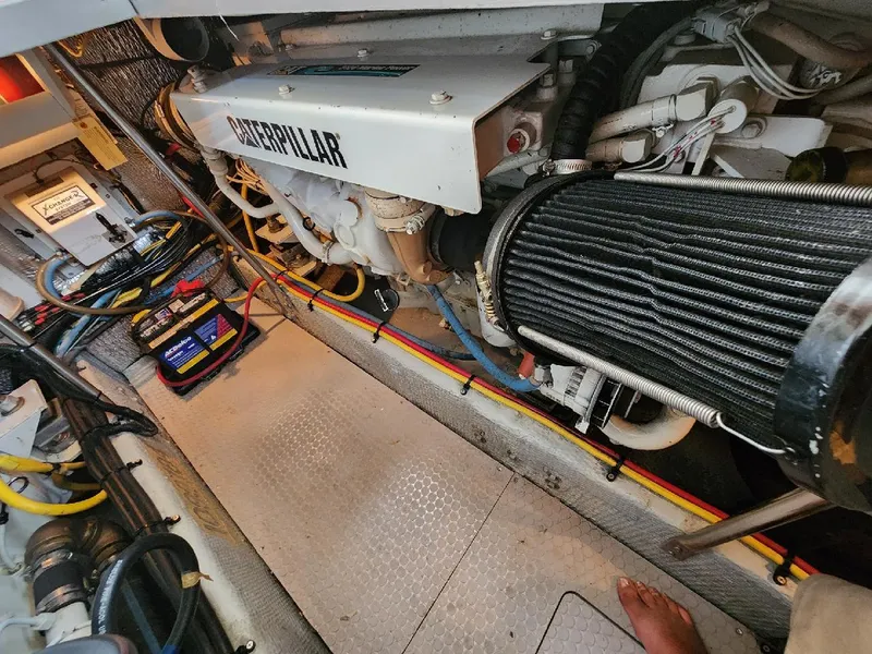 Slide: The Image of Engine room of 2000 Silverton 422 Motor Yacht with Caterpillar engine. - 28