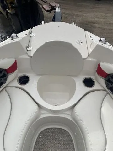 Slide: The Image of Stingray 194LX 2013 - 13