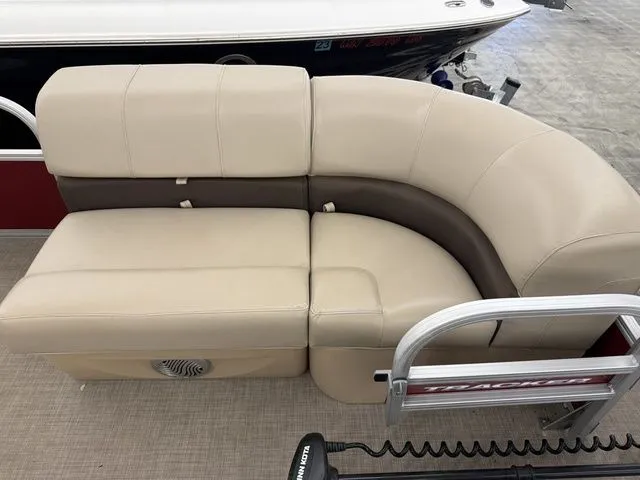 Slide: The Image of Seating area of a 2019 Sun Tracker SportFish 22 DLX pontoon boat. - 5