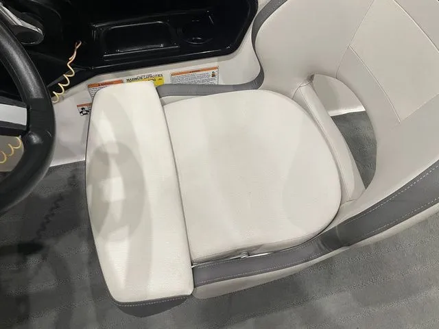 Slide: The Image of Yamaha SX190 2022 - 20