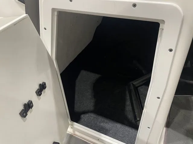 Slide: The Image of Yamaha SX190 2022 - 24