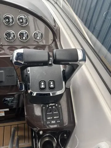 Slide: The Image of Control console of a 2014 Regal Express Cruiser 30. - 18
