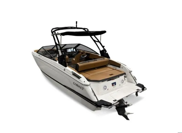 Slide: The Image of Cobalt R4 2026 motorboat with sleek design and luxurious interior. - 4