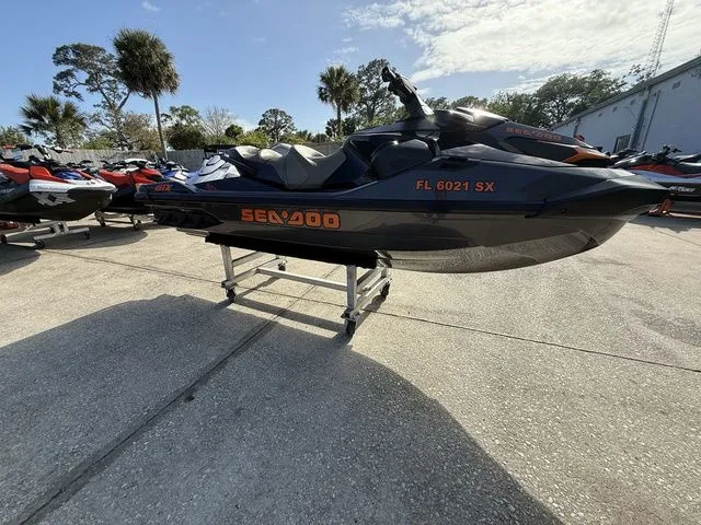 Slide: The Image of Sea-Doo GTX 230 IBR & Sound System 2021 - 6