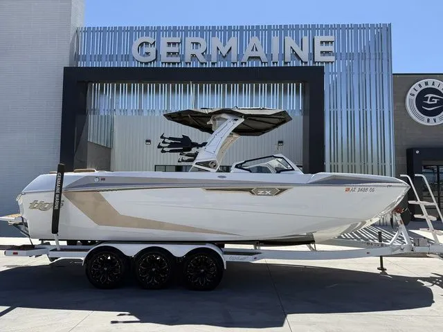 The Image of 2025 Tigé 25ZX boat in front of Germaine building. - 1