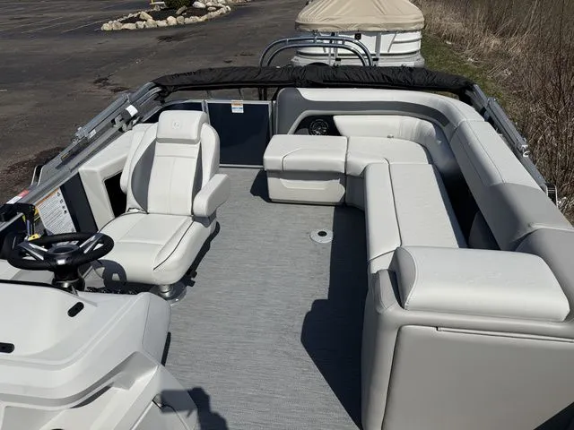 Slide: The Image of Interior of a Sweetwater SW2086CPSE pontoon boat, model year 2026. - 5