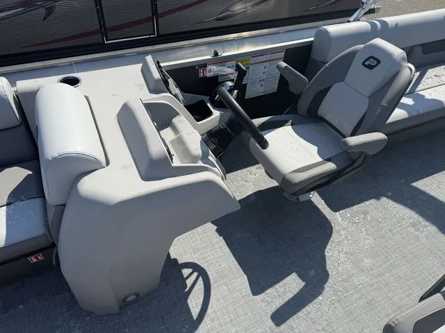 Slide: The Image of Interior of 2026 Princecraft Vectra 23 QL with gray seating. - 8