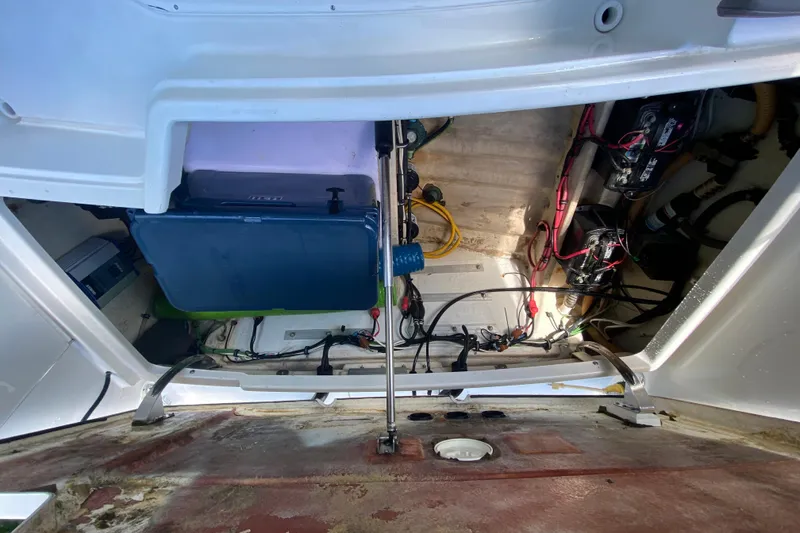 Slide: The Image of Engine compartment of a 2005 Formula 280 Sun Sport boat, showing wiring and components. - 55