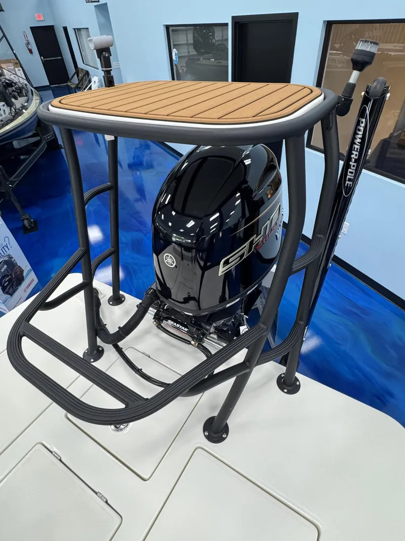 Slide: The Image of Maverick HPX-V 2026 boat with outboard motor and Power-Pole. - 14