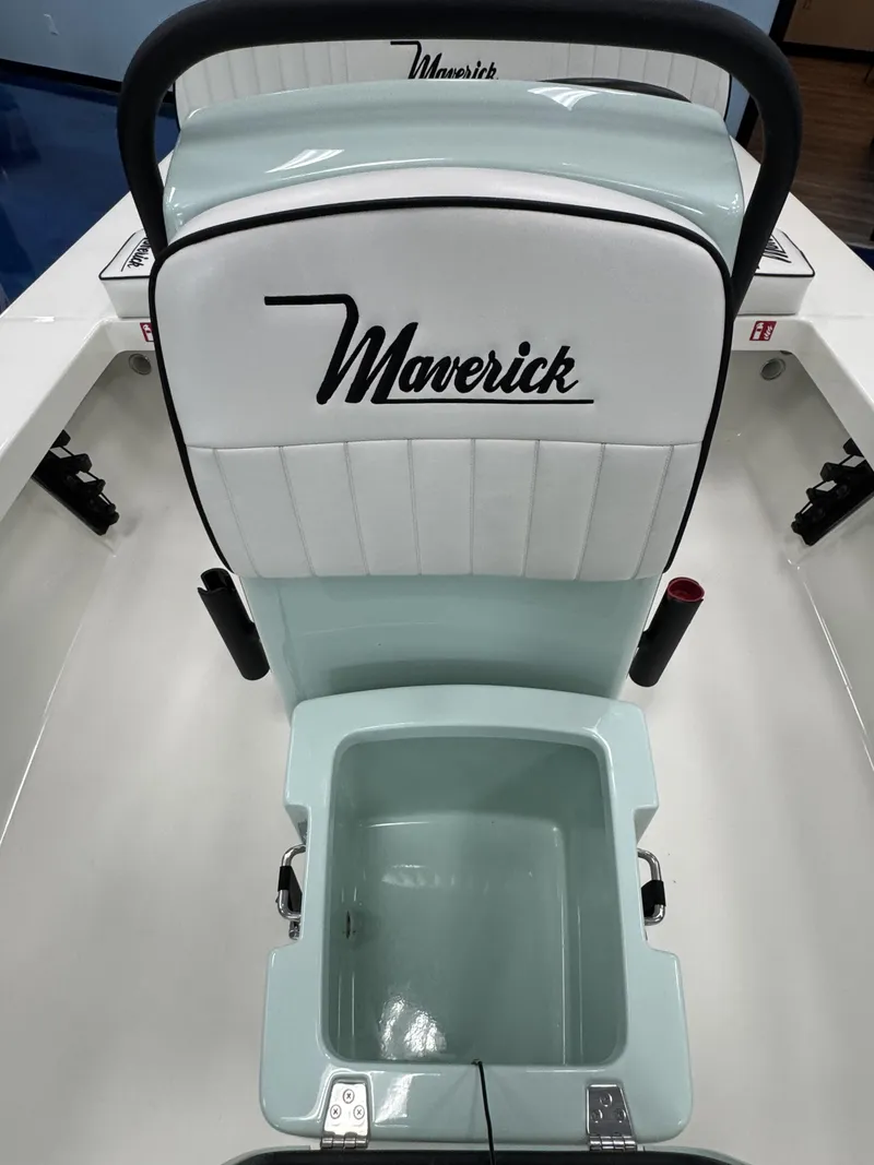Slide: The Image of Maverick HPX-V 2026 boat seat with integrated storage compartment. - 23