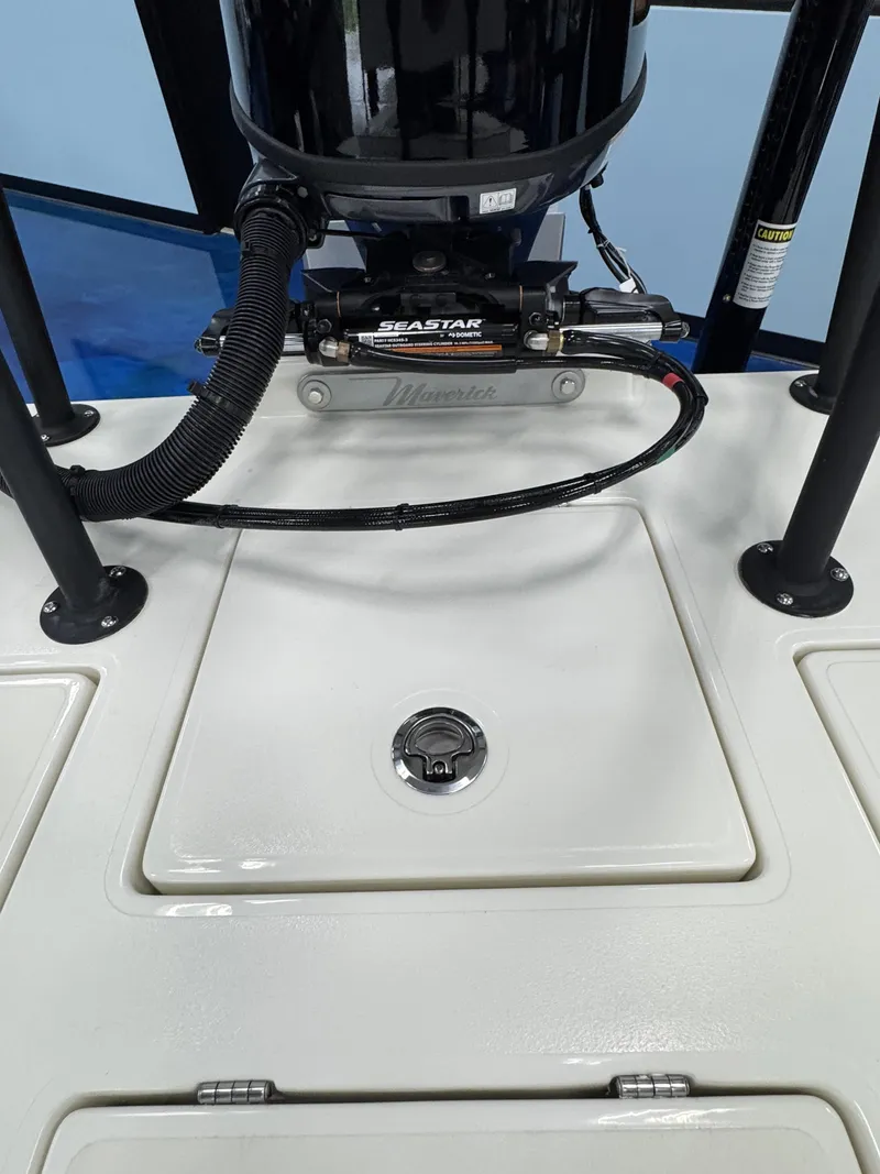 Slide: The Image of Maverick HPX-V 2026 boat motor with Seastar hydraulic system. - 31