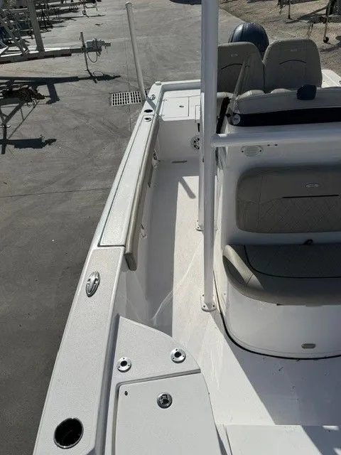 Slide: The Image of 2022 Sportsman Masters 227 Bay Boat, interior view, modern design. - 17