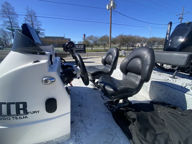 Slide: The Image of Interior of a 2020 CCB Coastal Custom Boats 23' Fury. - 18