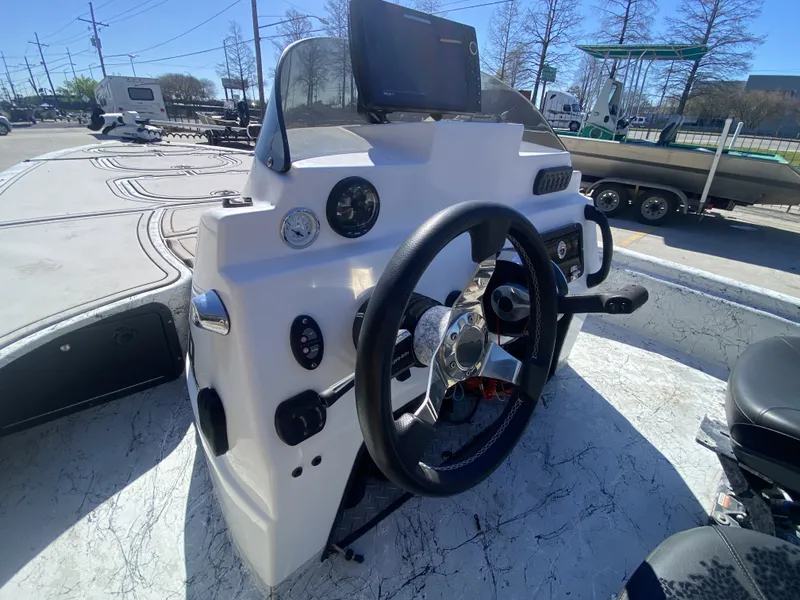 Slide: The Image of Helm console of a 2020 CCB Coastal Custom Boats 23' Fury. - 21