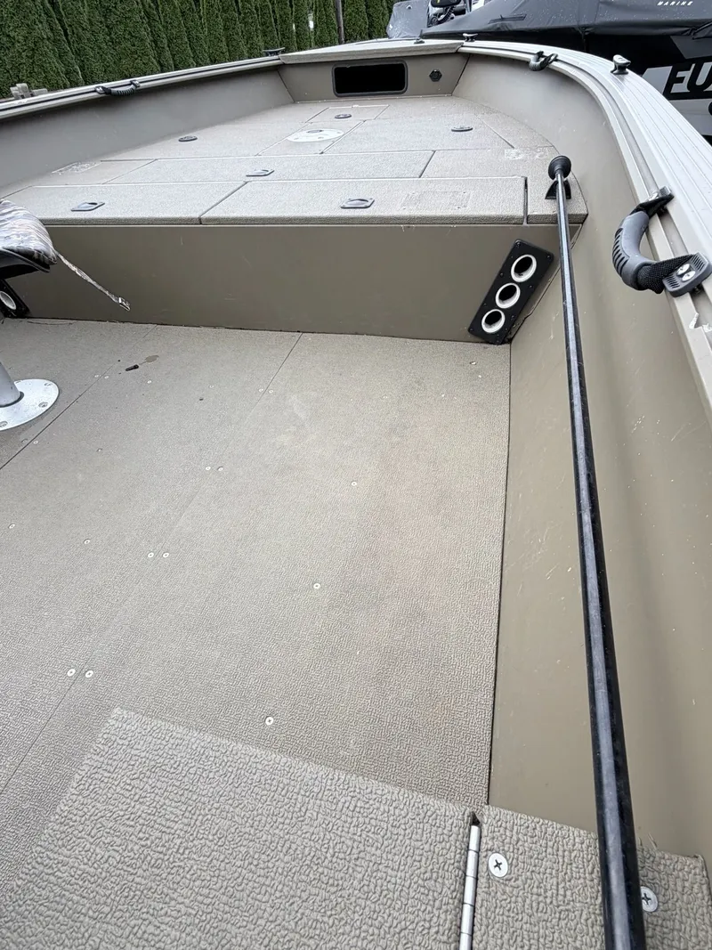 Slide: The Image of Interior view of a 2020 G3 Outfitter V177 T boat. - 28