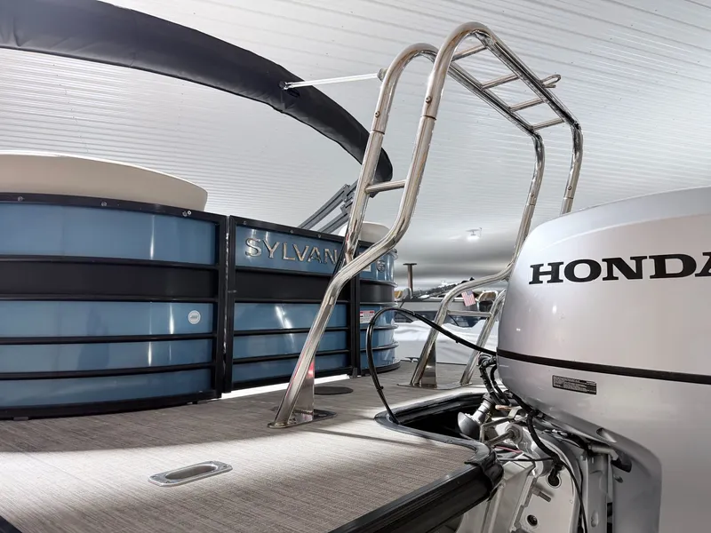 Slide: The Image of Sylvan 8522 LZ LES boat with Honda engine, 2018 model. - 7