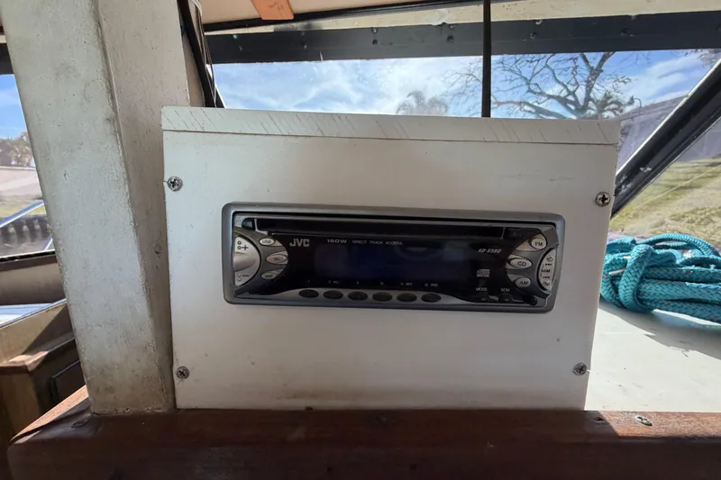 Slide: The Image of 1973 Chris-Craft 30 Tournament FB boat with JVC stereo system installed. - 24