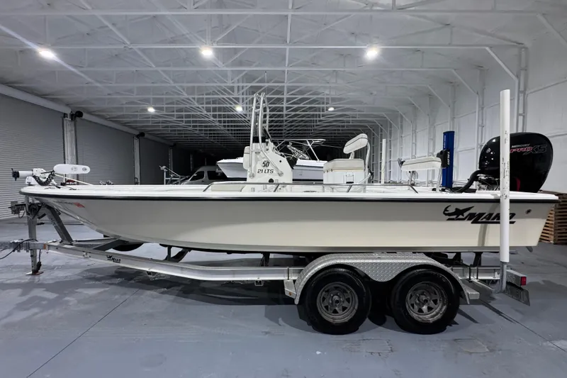 The Image of Mako 21 LTS 2017 - undefined