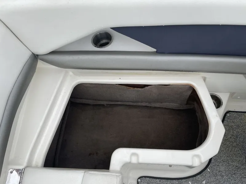 Slide: The Image of Larson LXi 248 2008 - 10