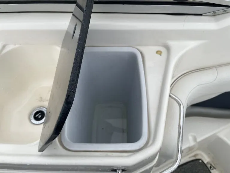 Slide: The Image of Larson LXi 248 2008 - 17