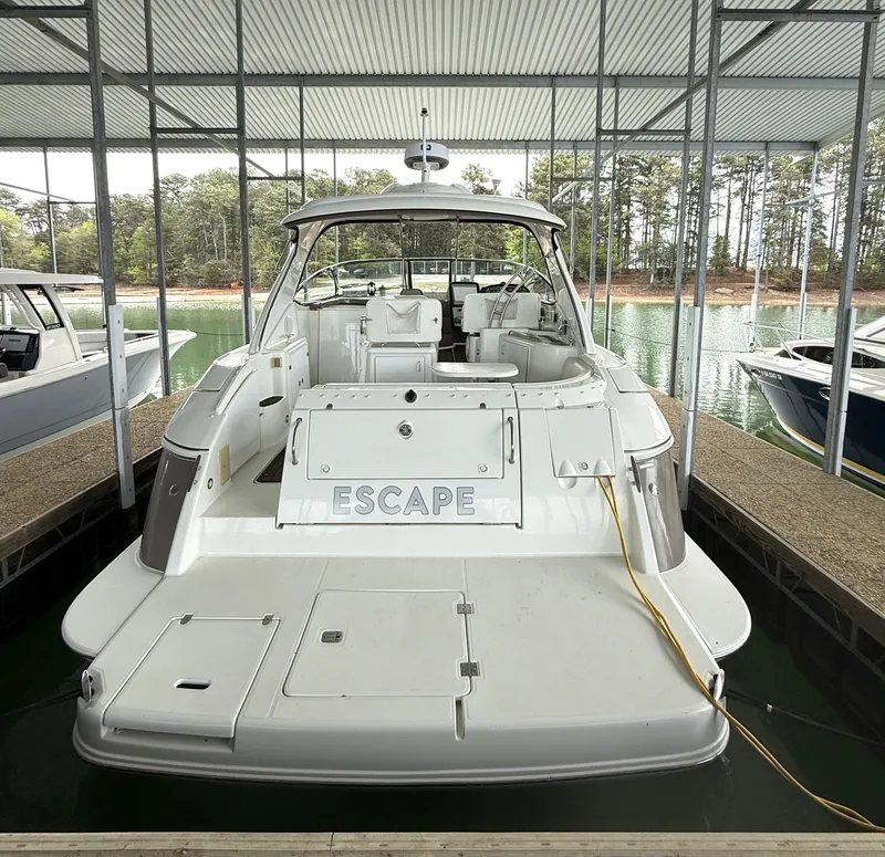 Slide: The Image of 2008 Cruiser Yachts 420 in a covered dock. - 37