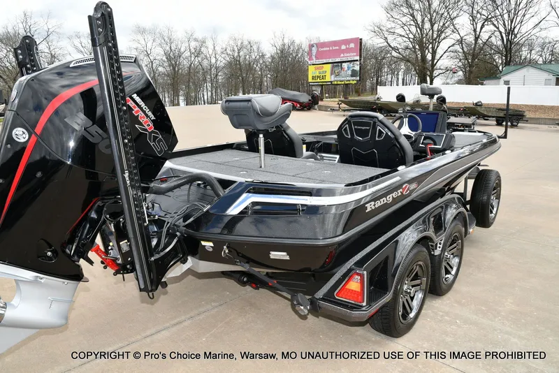 Slide: The Image of 2025 Ranger Z520R Cup Equipped boat on trailer, exterior view. - 21